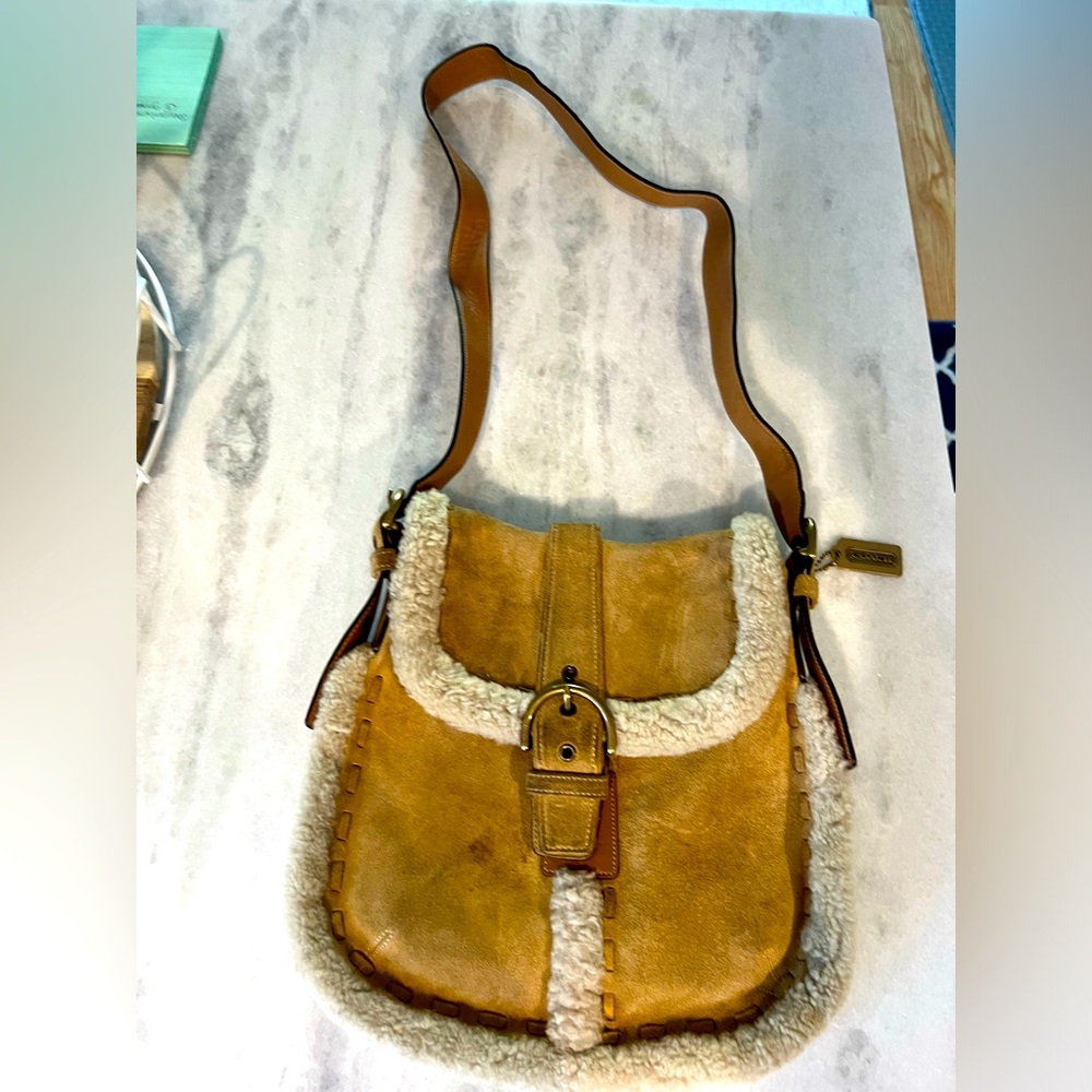 Vintage coach shearling suede crossbody